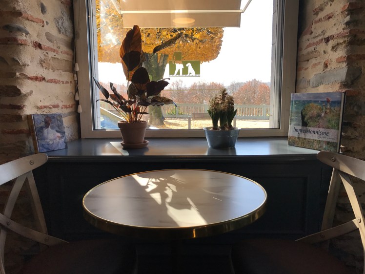 Maison Constanti - Boulevard Des Glaces - Salon de Thé - Pau - Un café avec Clémentine