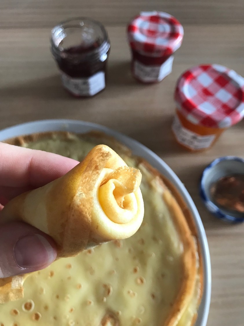 Crêpes de ma maman - un café avec Clémentine