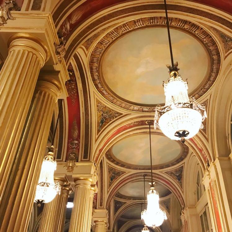 Restaurant quatrième mur - bordeaux - un café avec Clémentine (1)