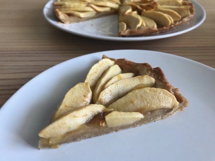 Tarte aux pommes - Blog un café avec Clémentine