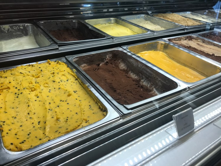 Maison Constanti - Boulevard Des Glaces - Salon de Thé - Pau - Un café avec Clémentine