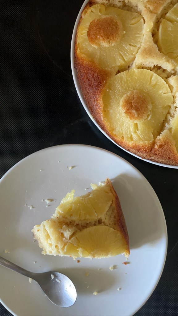 Gâteau renversé à l'ananas - Blog un café avec Clémentine