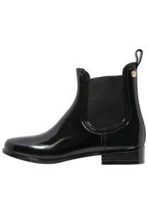 Sous la pluie avec style